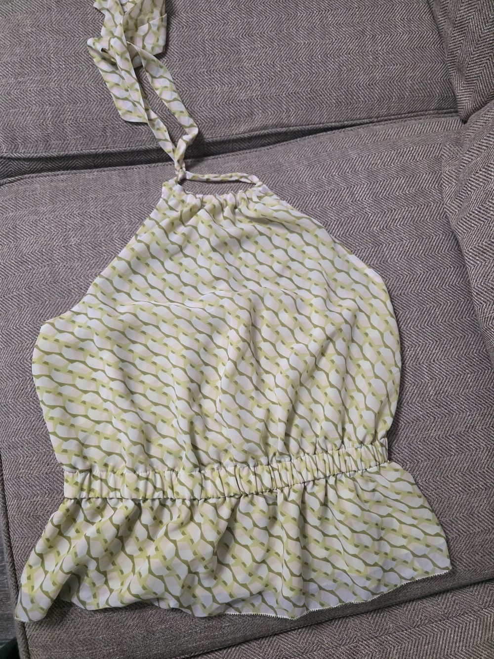 Ryegrass Geometric Chain Halter Peplum Top